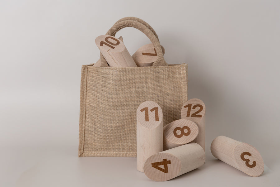 Weikky outdoor wood game - by Weizenkorn Stiftung