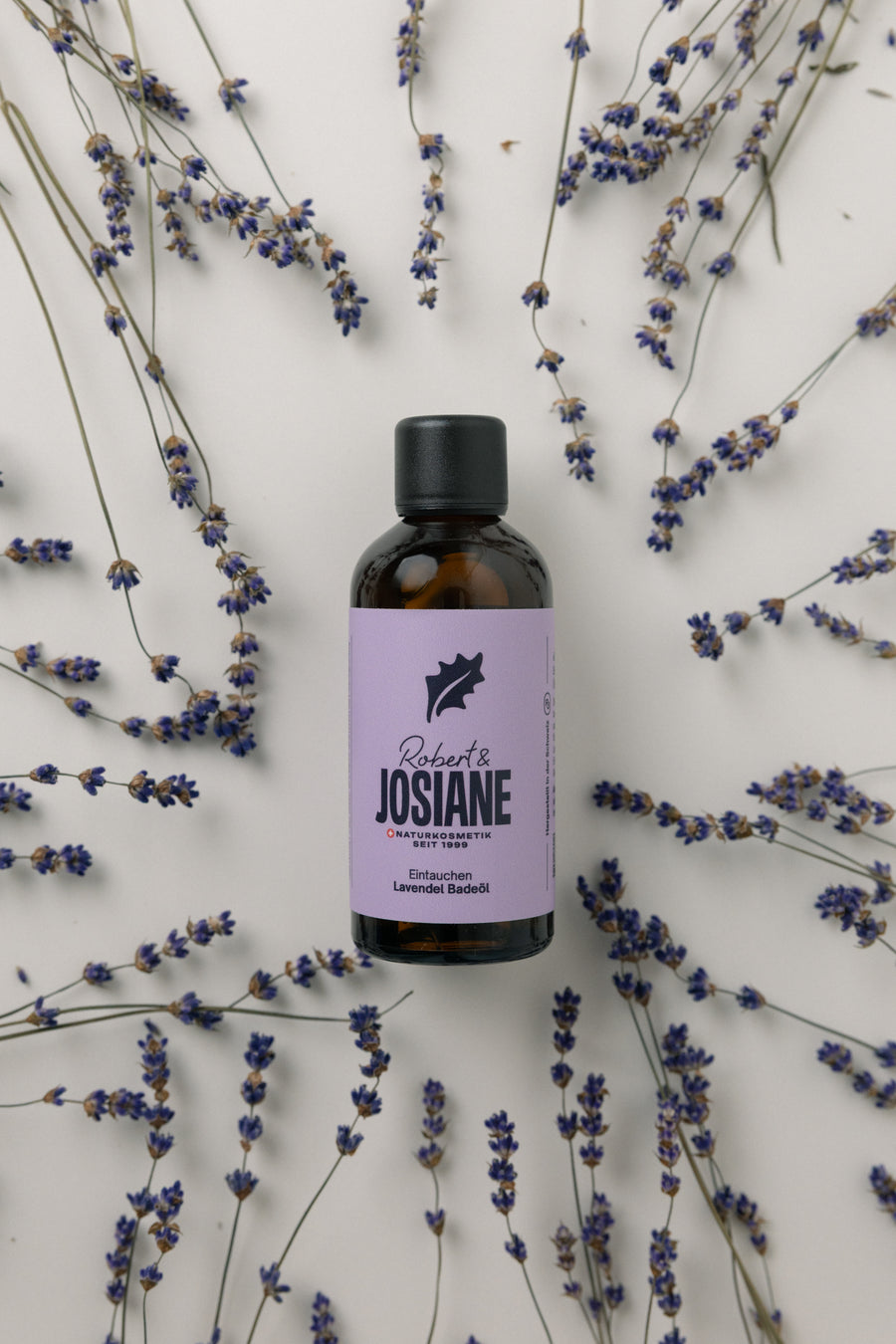 Lavender bath oil - by Robert & Josiane