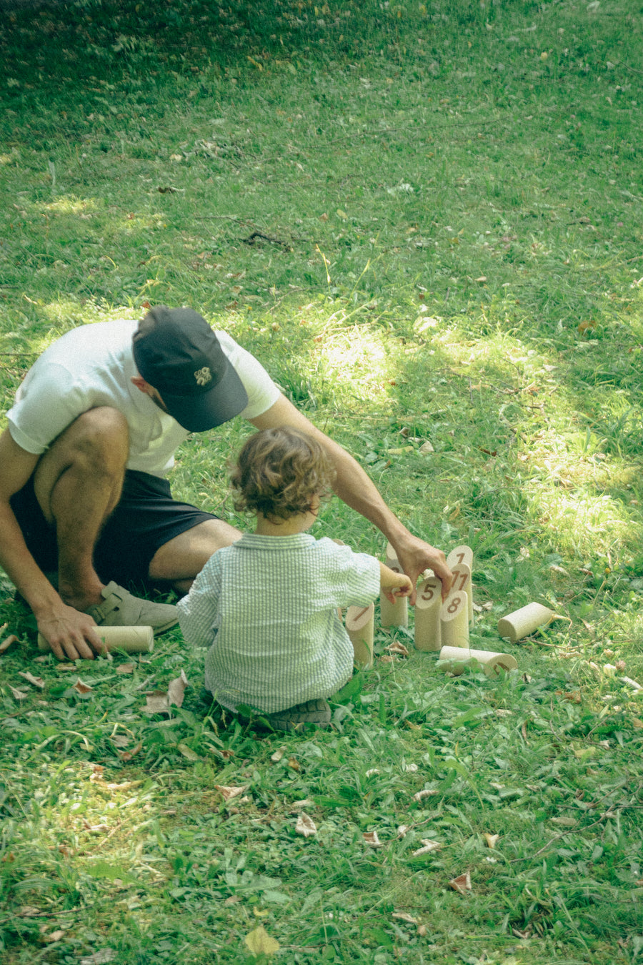 Weikky outdoor wood game - by Weizenkorn Stiftung
