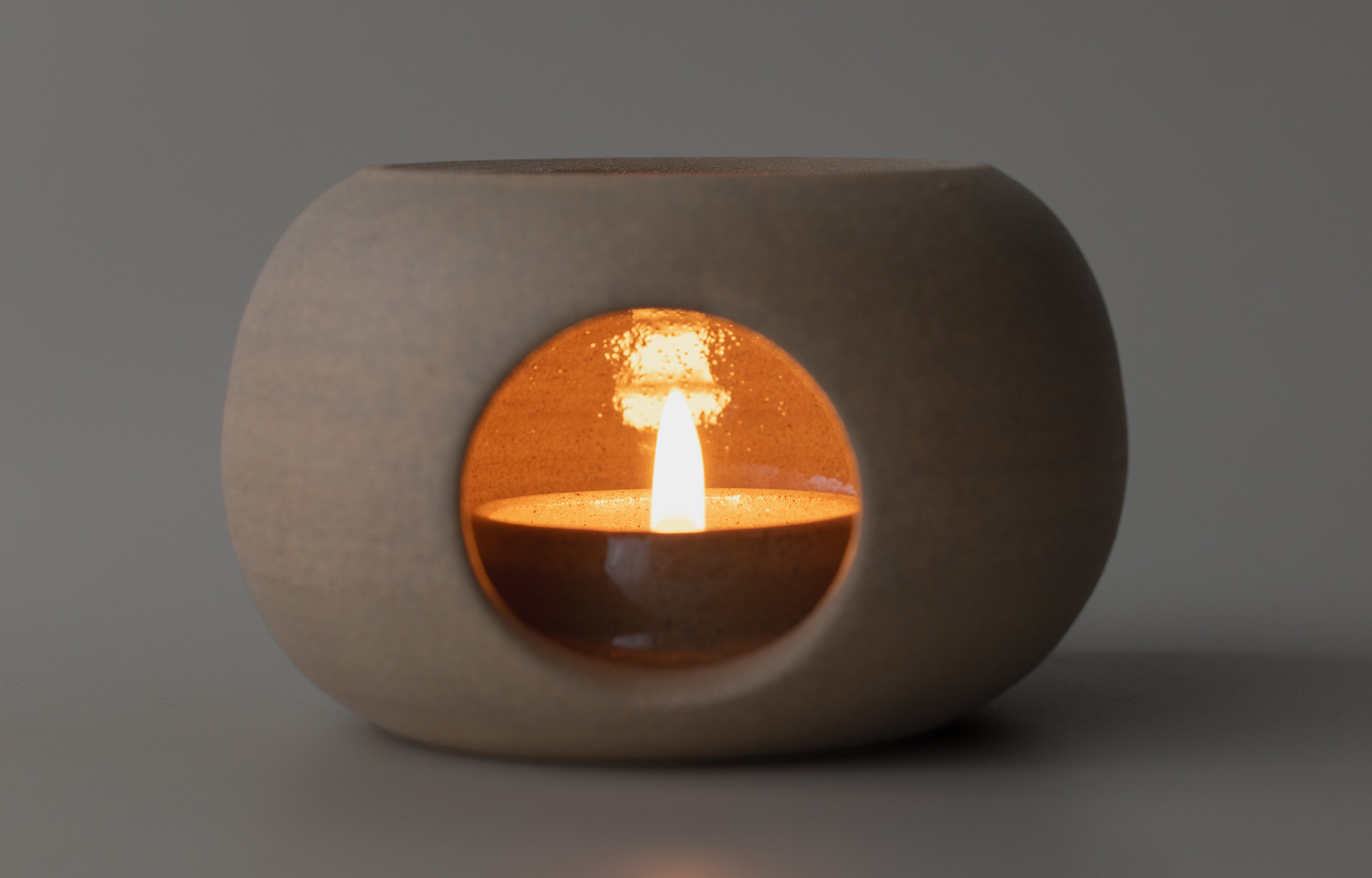 Ceramic set from the Lüt Studio X Maison Myrthus