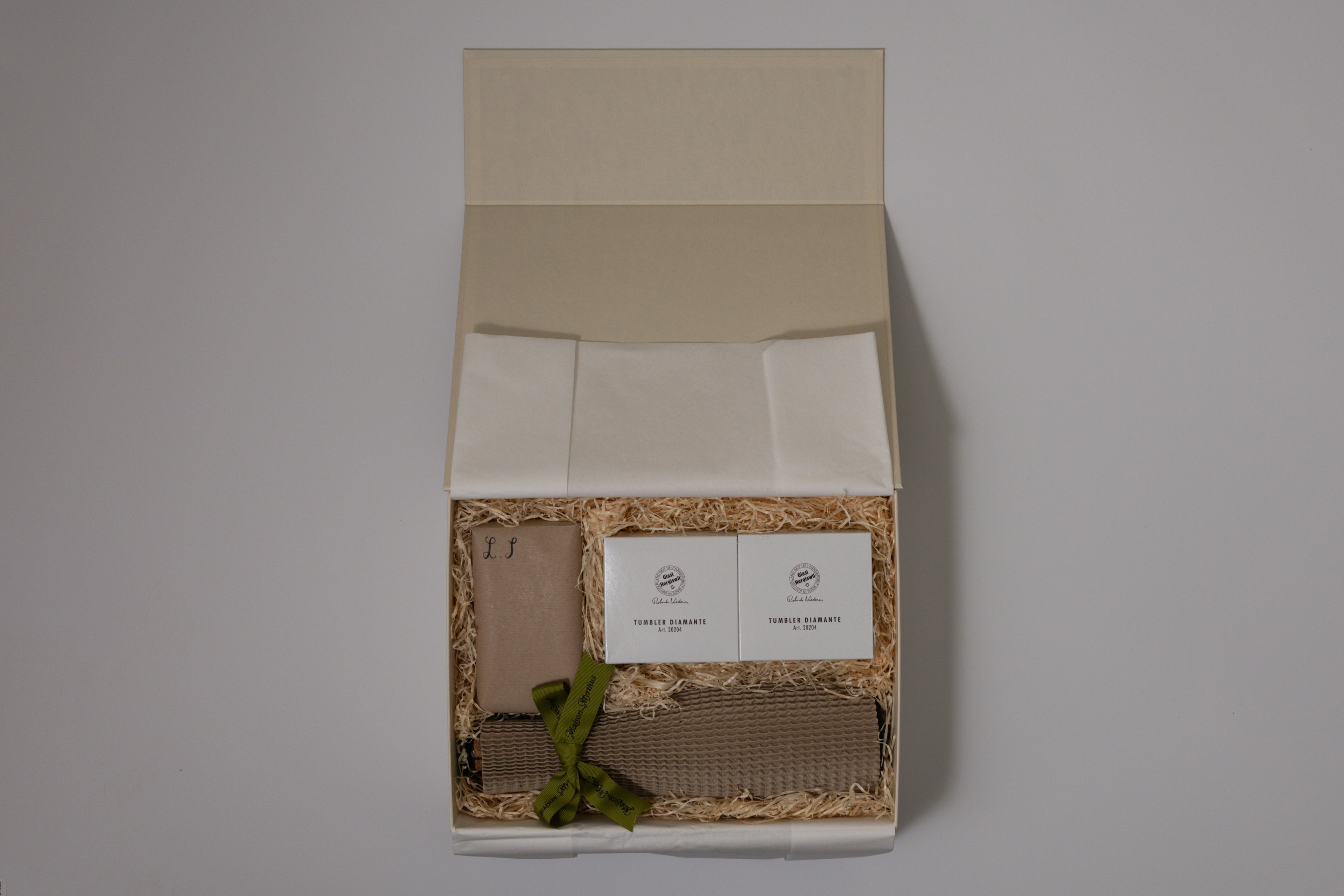 swiss gift set playful evening game night, premium box with gifts inside